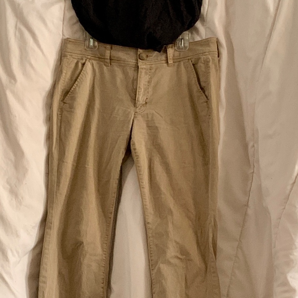 American Eagle Khaki Pants